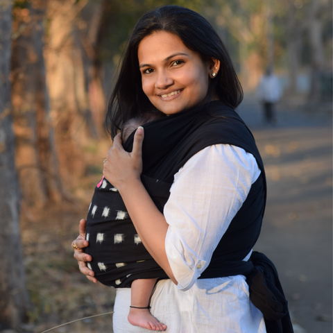 Image of Double Ikat Square Black and White Hybrid Wrap