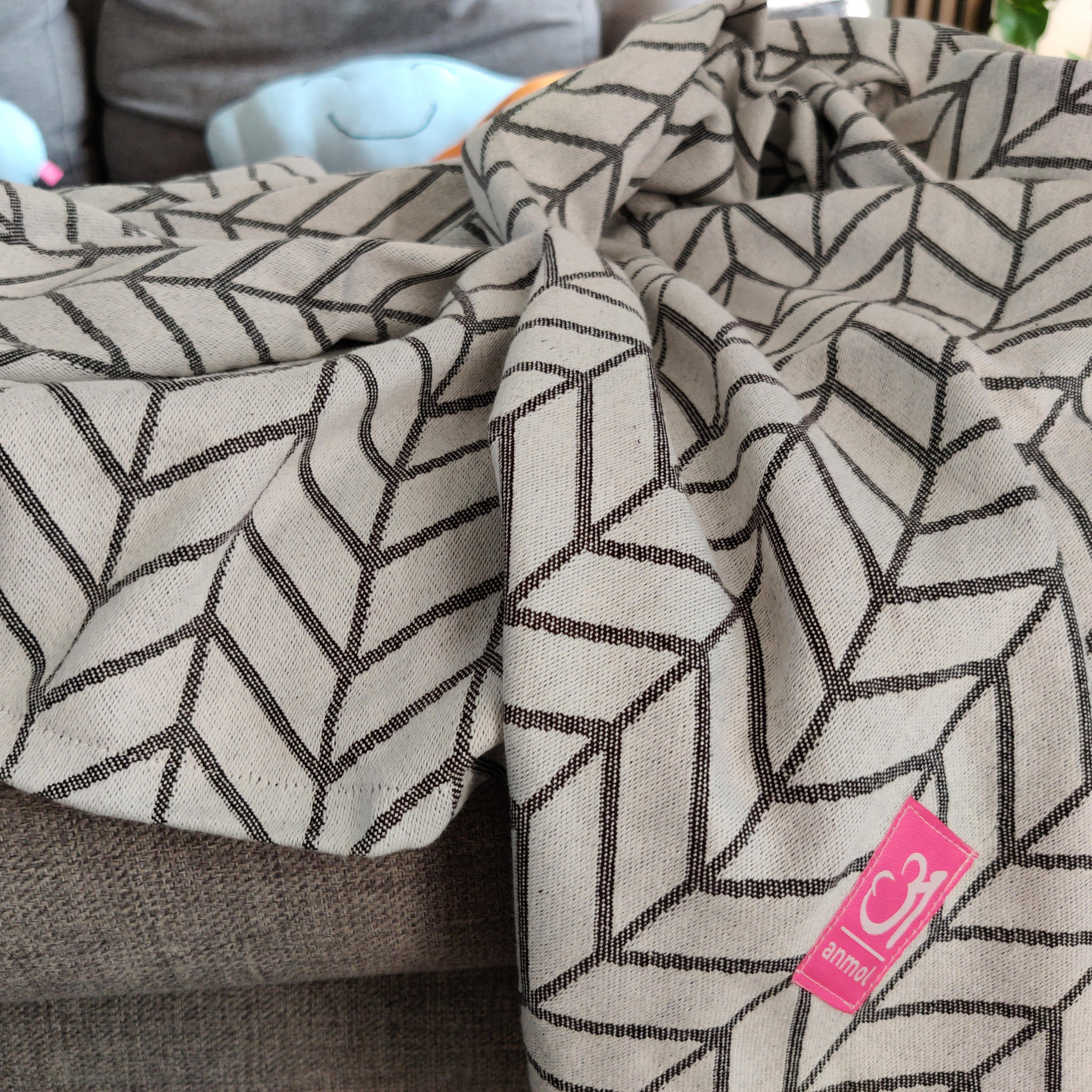 Anmol Easy Black + Infant Insert + Shiv Blanket