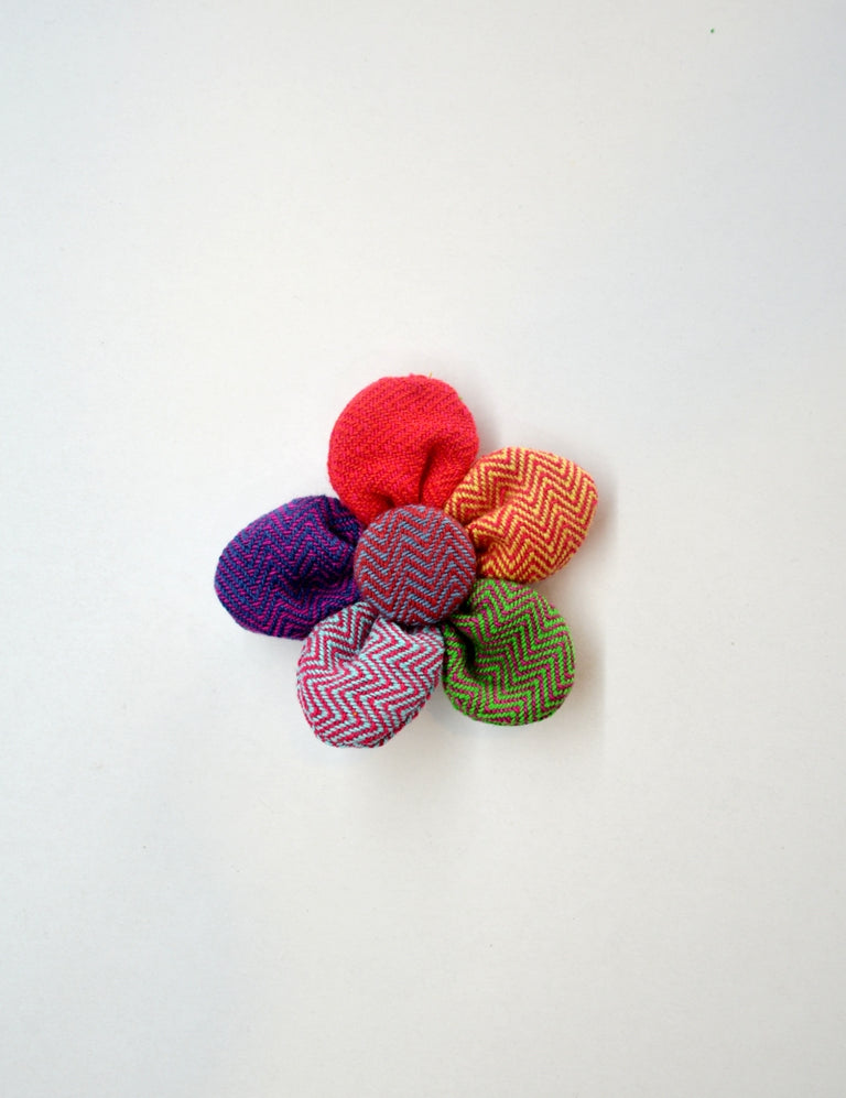 Reyansh Rainbow - Flower Clip